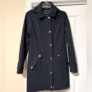NWOT Tommy Hilfiger dark navy trench coat, small
